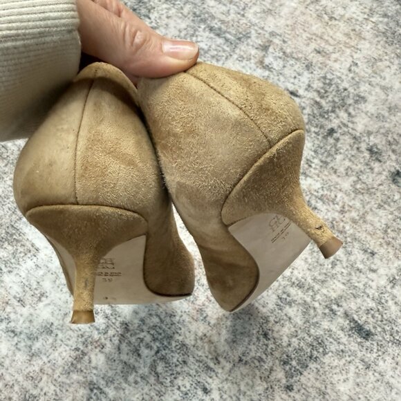 CH Carolina Herrera Brown Suede Pointed Toe Pumps - Picture 5 of 8